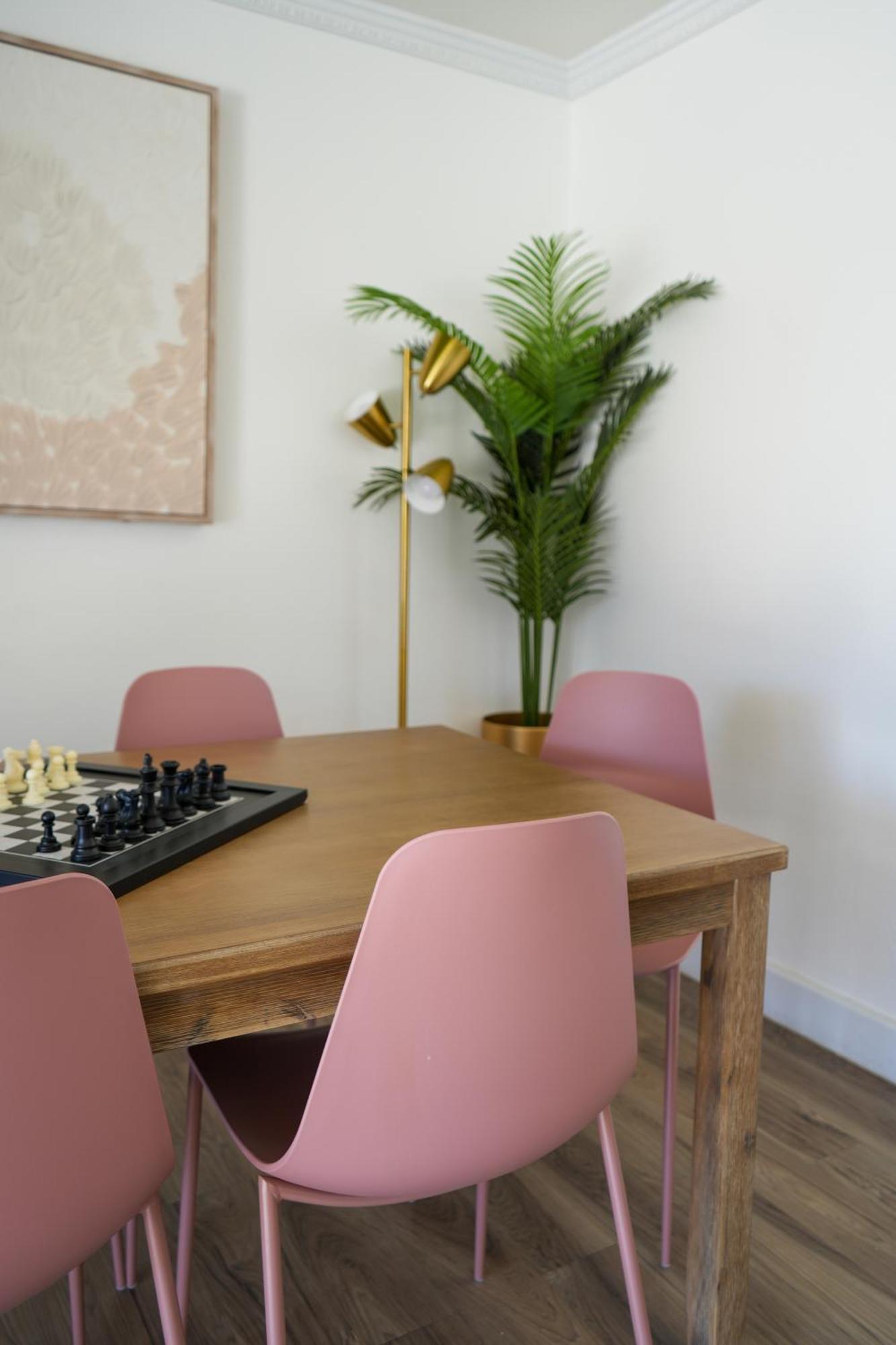 The Pink Cactus - Desert Retreat - Luxe Pool, Golf & Game Room Indio Esterno foto